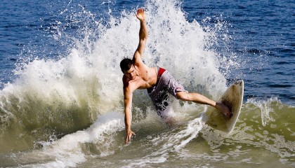  体彩官网_拉拉维亚独家专访，詹姆斯背靠背传奇表现，定义空前绝后篮球史诗