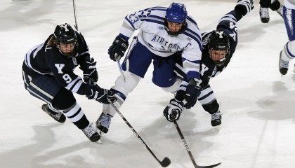  体育彩票_勒布朗·詹姆斯全明星首发纪录终结，高阶数据揭示退役传闻不实