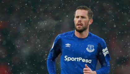  体育彩票|穆里尼奥不再遮掩，突发尖锐言论矛头直指本菲卡！俱乐部愕然，球迷痛批，甩锅老戏重演