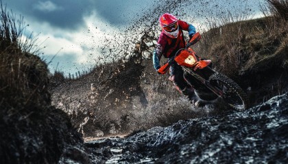 【中国体彩】格伊与迪亚斯英超数据对决，九项对比中格伊七项领先